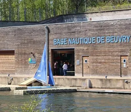 Maison - 3 Chambres- 4 Lits 3-6 Personnes * Beuvry